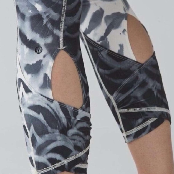 LULULEMON Wunder Under Pant*SE Dance Pretty Plume Angel Wing Black RARE - Picture 3 of 12